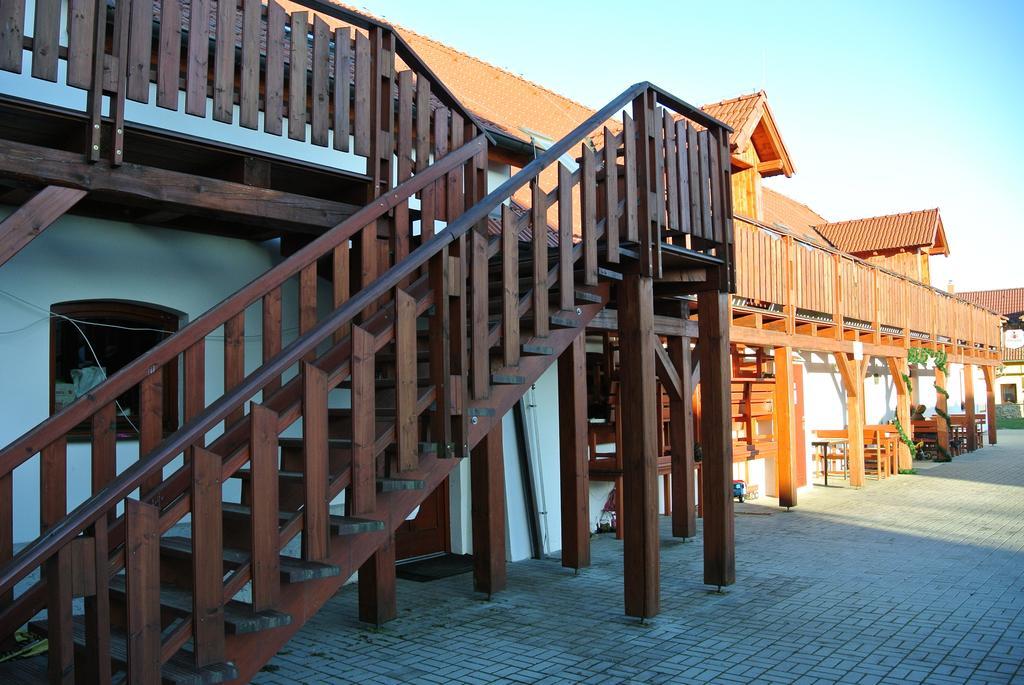 Penzion U Farmáře Chotoviny Habitación foto